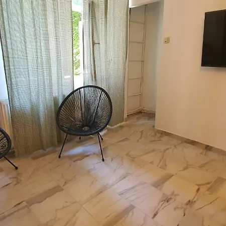 North Studio Apartment